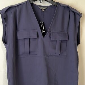 Express Navy sleeveless shirt NWT V neck front pockets shoulder epaulettes S